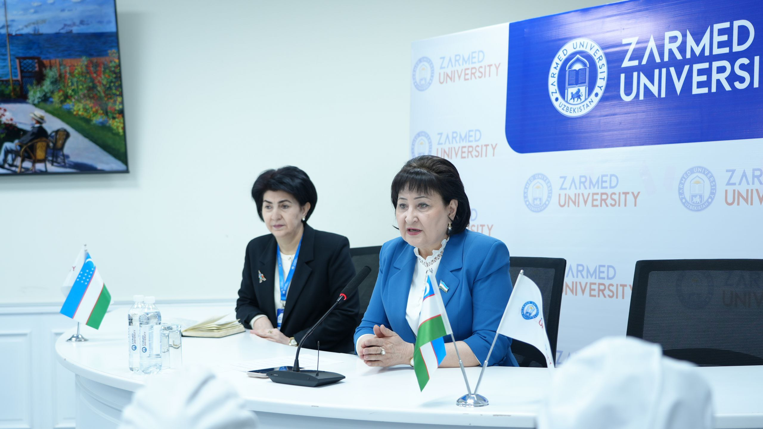 A Meeting Between a Deputy and Students Was Held at ZARMED University